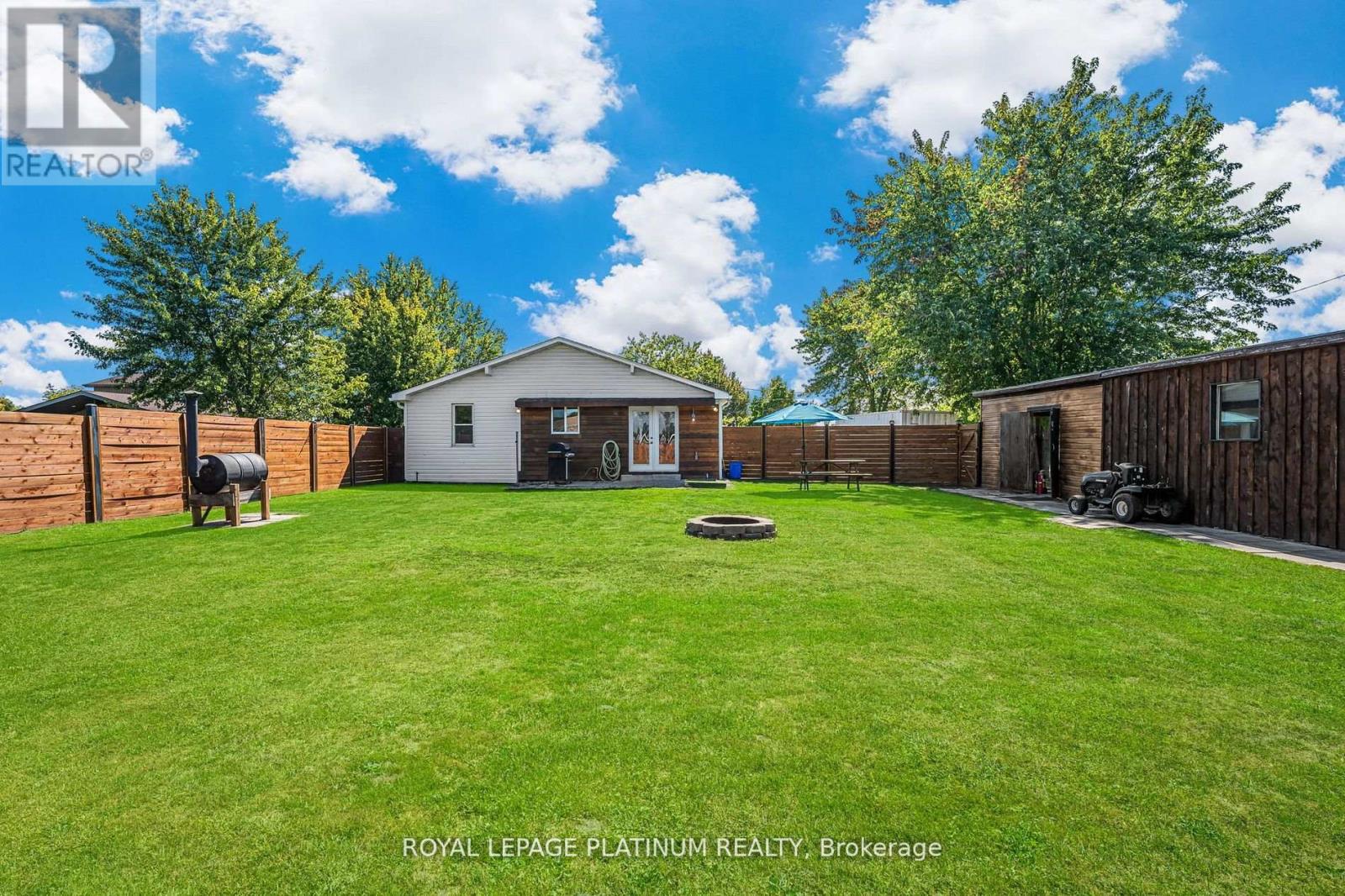 4546 Sherkston Road, Port Colborne, Ontario  L0S 1R0 - Photo 35 - X12646482