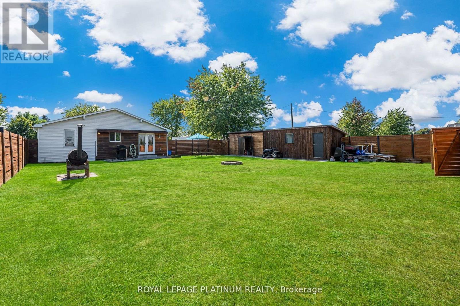 4546 Sherkston Road, Port Colborne, Ontario  L0S 1R0 - Photo 36 - X12646482