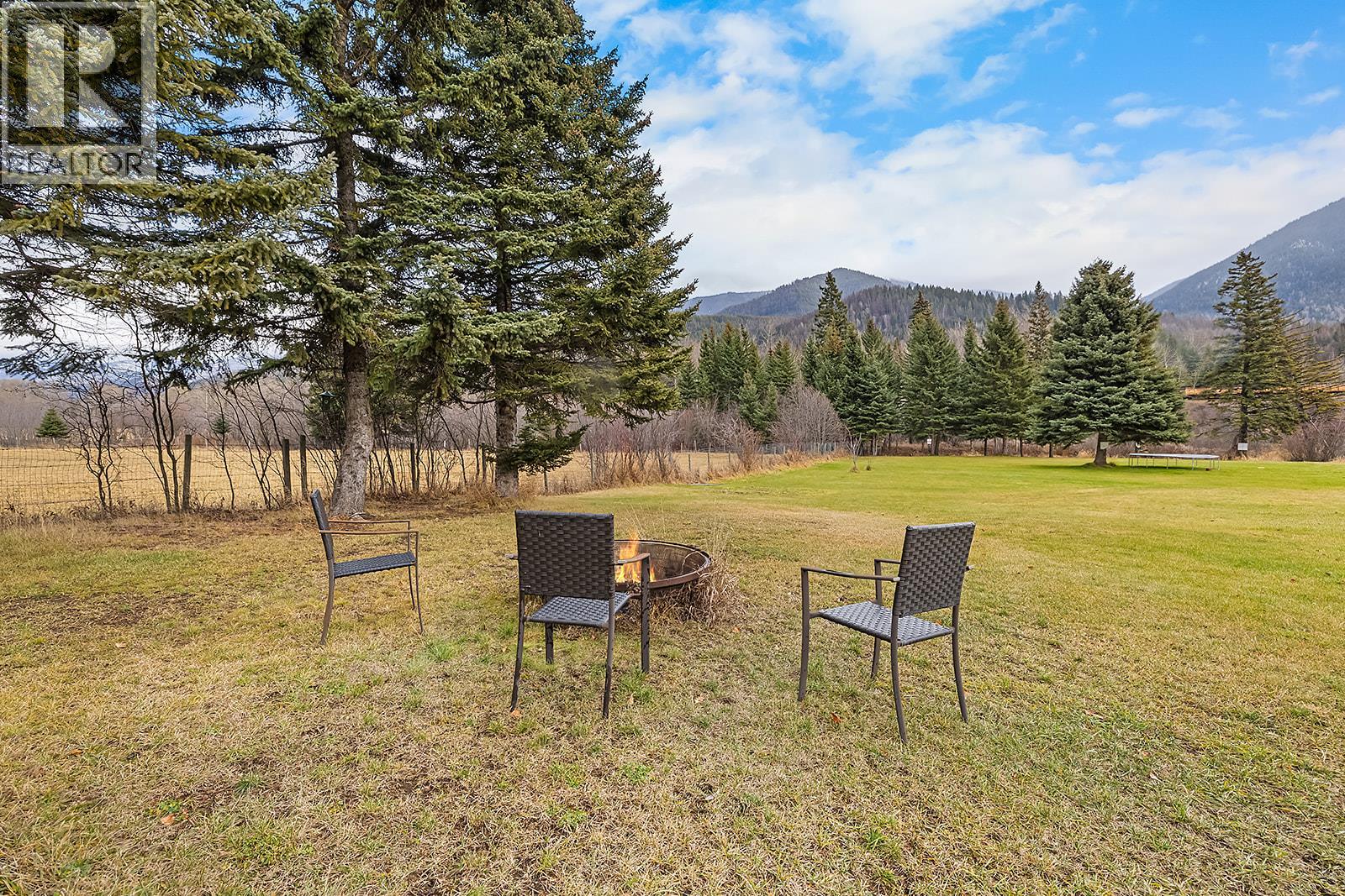 7471 1st Avenue, Fernie, British Columbia  V0B 1M5 - Photo 11 - 10371459