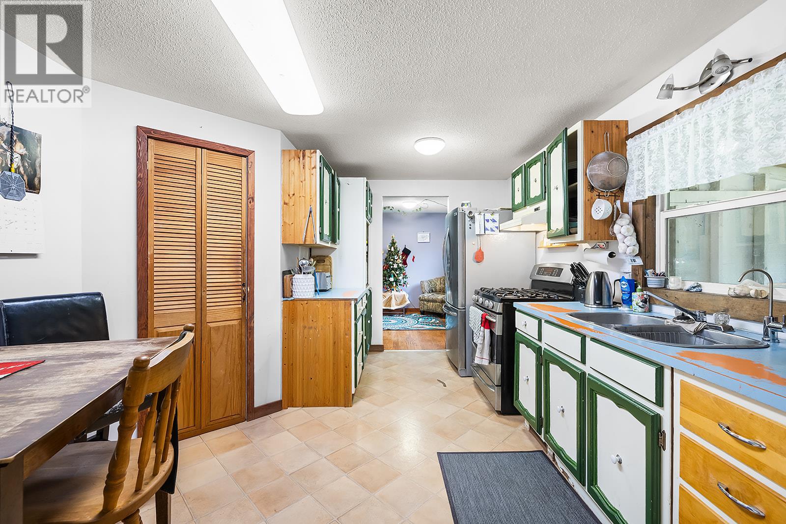 7471 1st Avenue, Fernie, British Columbia  V0B 1M5 - Photo 20 - 10371459