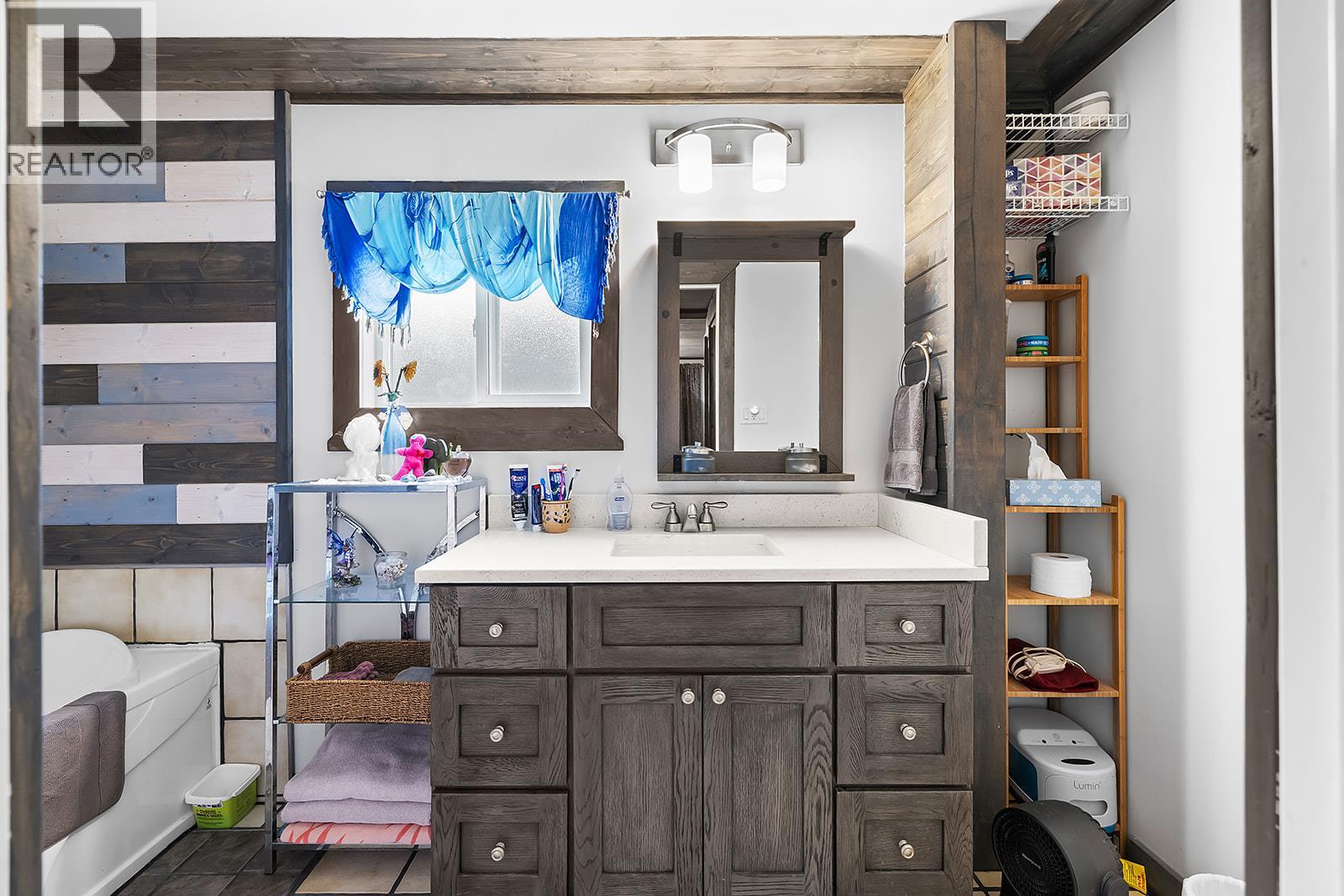 7471 1st Avenue, Fernie, British Columbia  V0B 1M5 - Photo 34 - 10371459