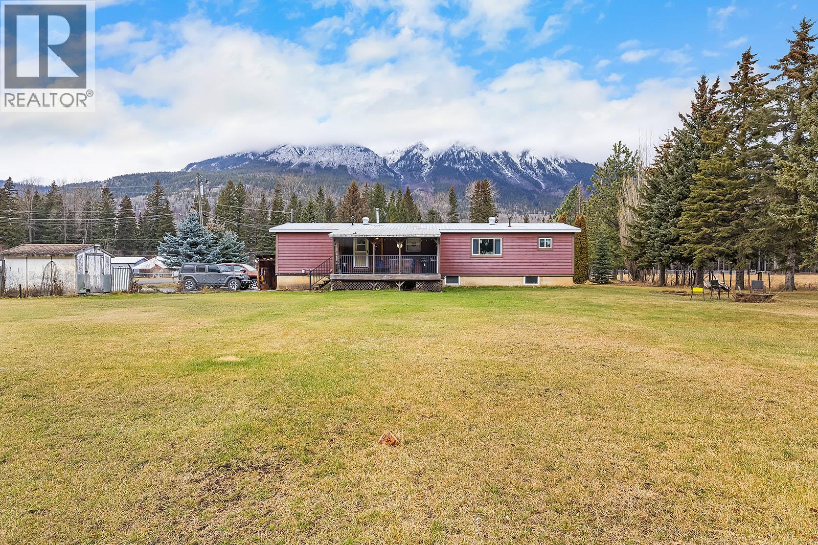 7471 1st Avenue, Fernie, British Columbia  V0B 1M5 - Photo 4 - 10371459