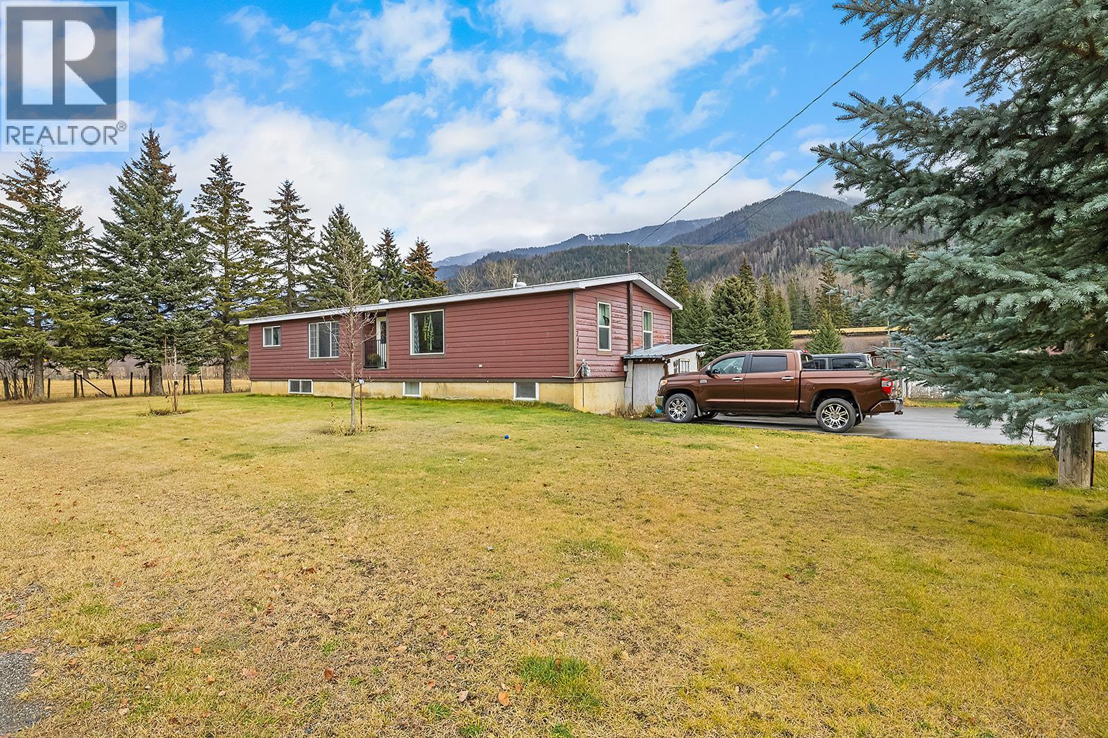 7471 1st Avenue, Fernie, British Columbia  V0B 1M5 - Photo 49 - 10371459