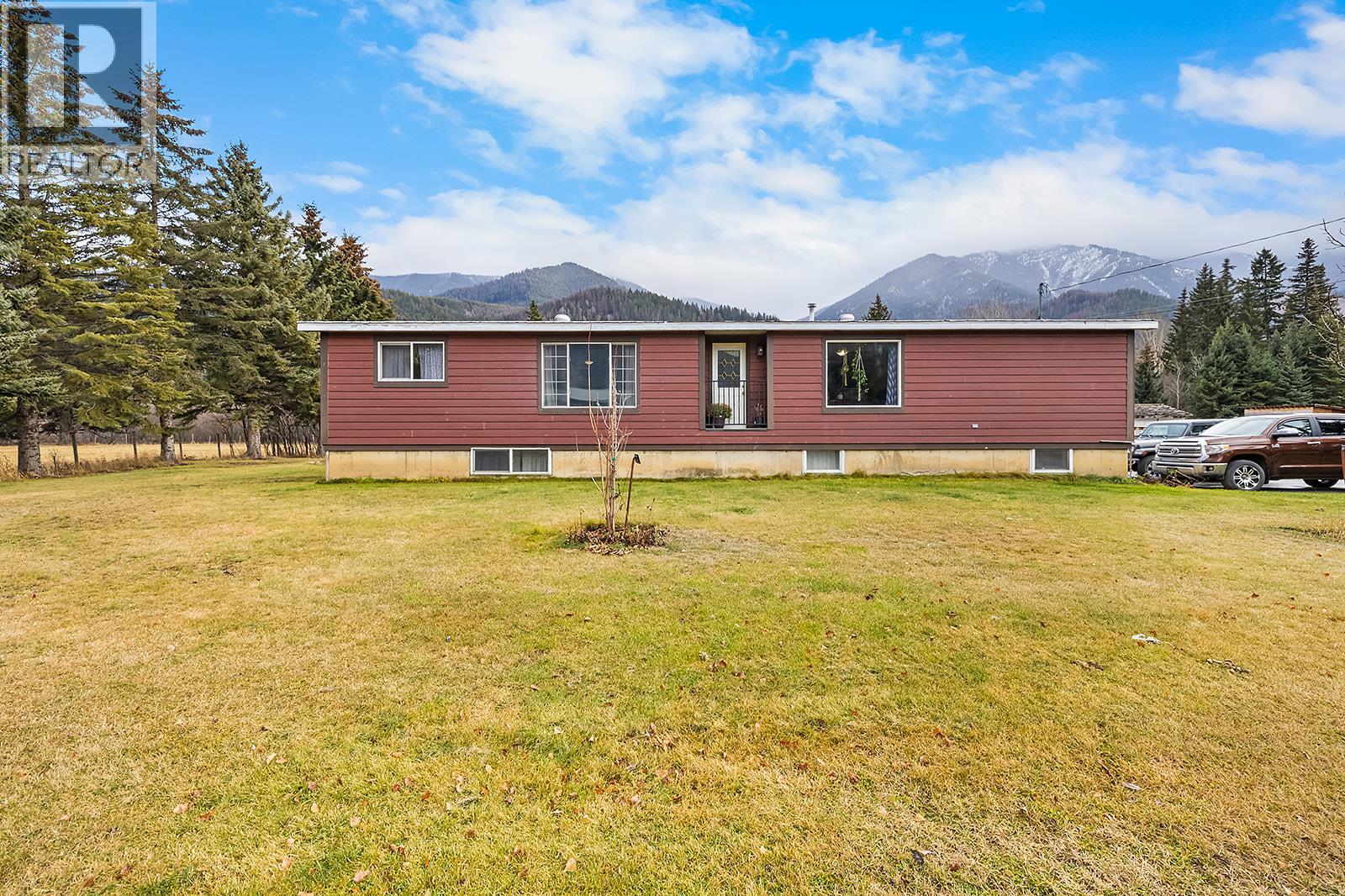 7471 1st Avenue, Fernie, British Columbia  V0B 1M5 - Photo 50 - 10371459