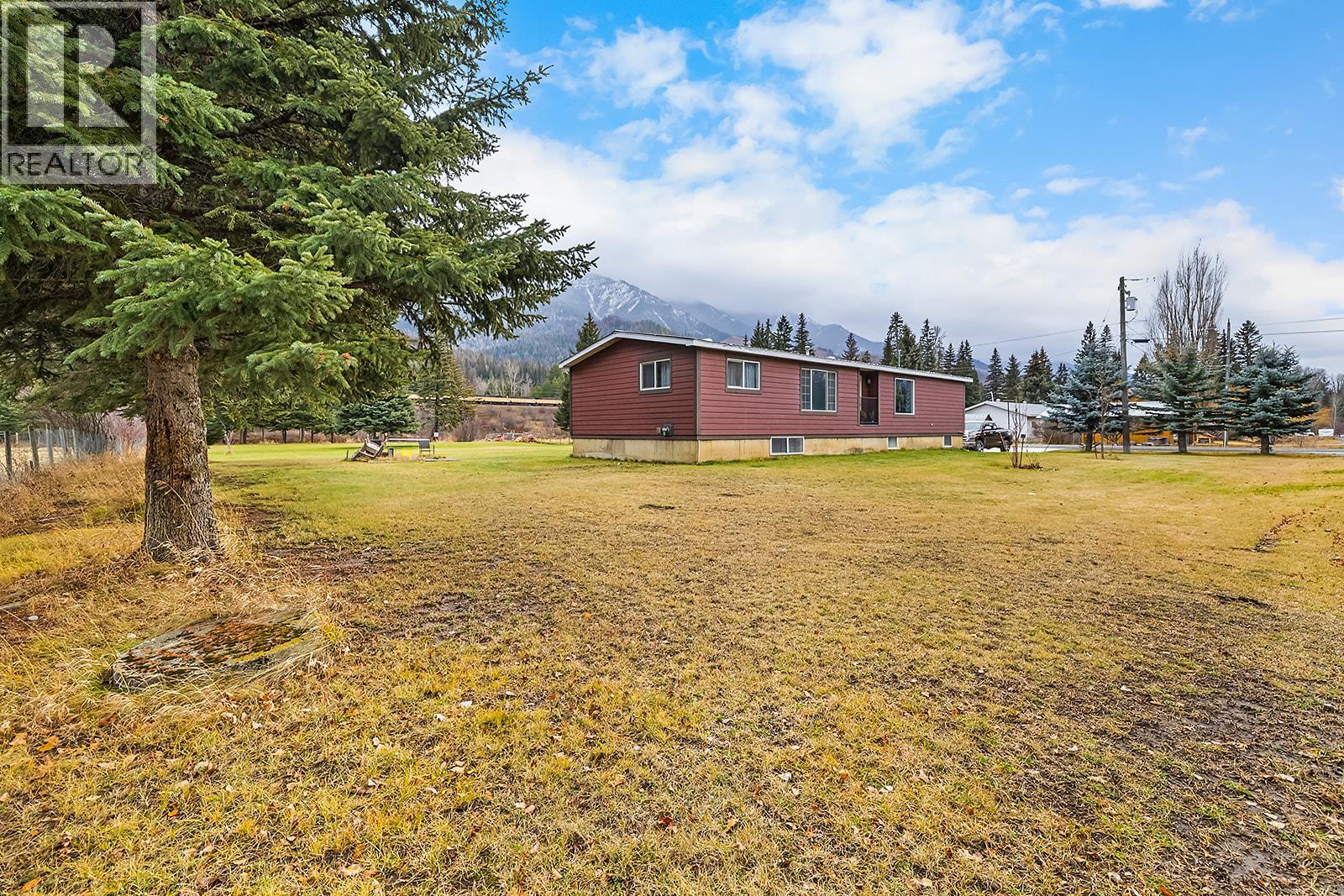 7471 1st Avenue, Fernie, British Columbia  V0B 1M5 - Photo 51 - 10371459