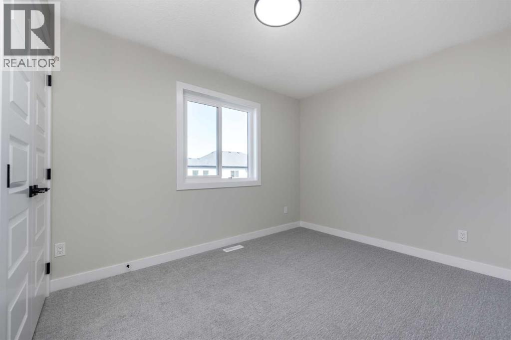 92 Waterford Manor, Chestermere, Alberta  T1X 2T9 - Photo 23 - A2233048