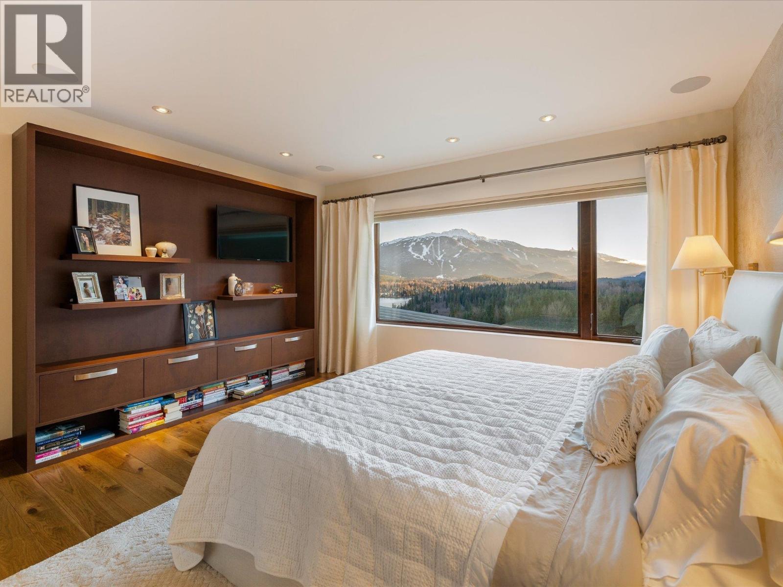 8529 Ashleigh Mcivor Drive, Whistler, British Columbia  V8E 1L9 - Photo 9 - R3074590