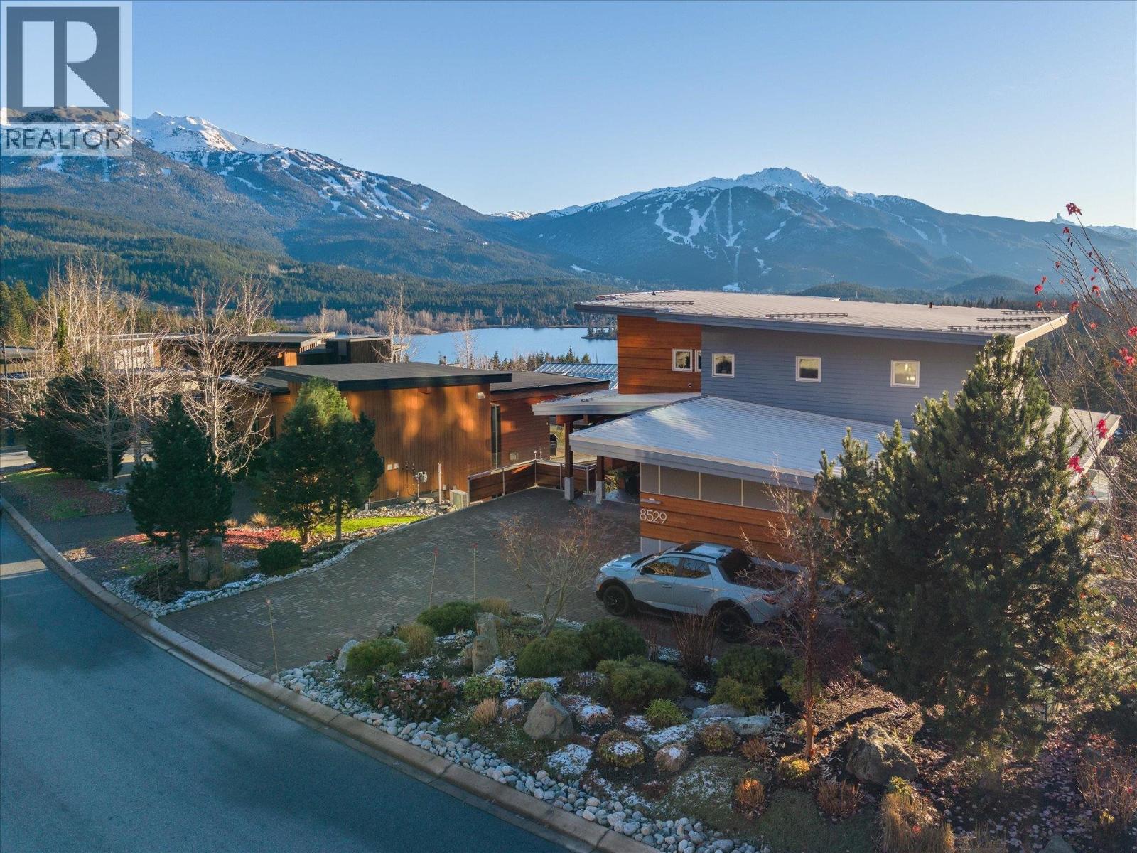 8529 Ashleigh Mcivor Drive, Whistler, British Columbia  V8E 1L9 - Photo 27 - R3074590