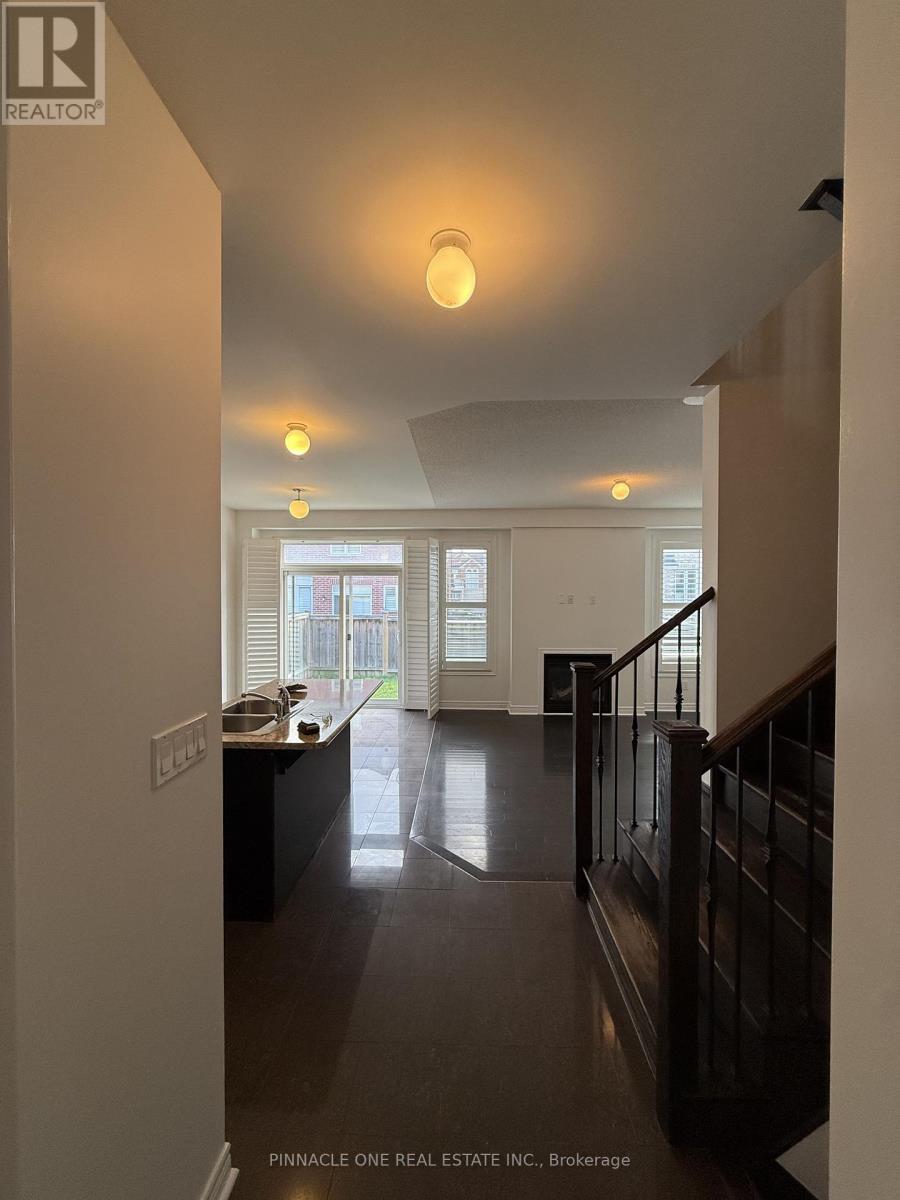 168 Durhamview Crescent, Whitchurch-Stouffville, Ontario  L4A 1S2 - Photo 18 - N12480991