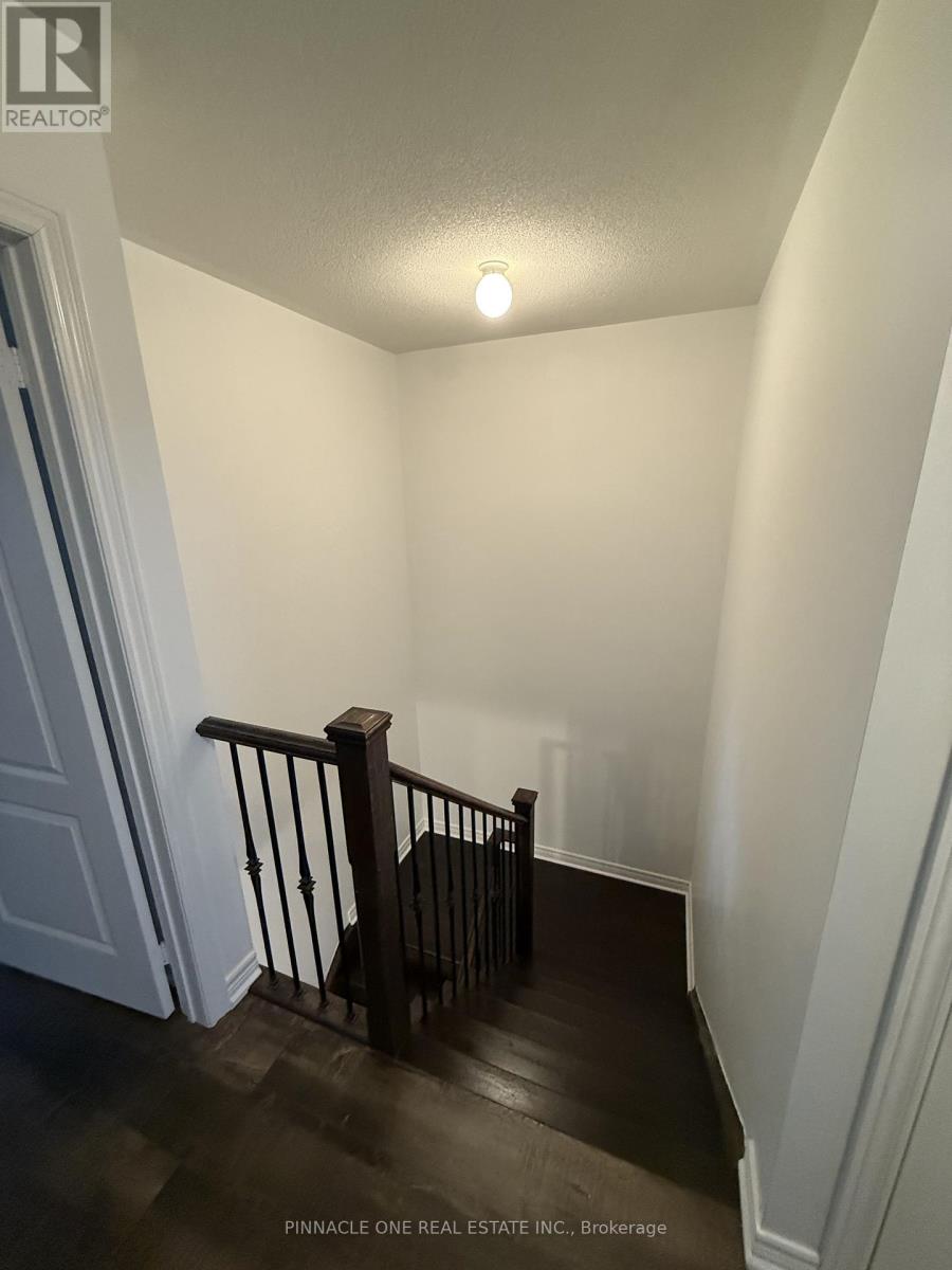 168 Durhamview Crescent, Whitchurch-Stouffville, Ontario  L4A 1S2 - Photo 24 - N12480991