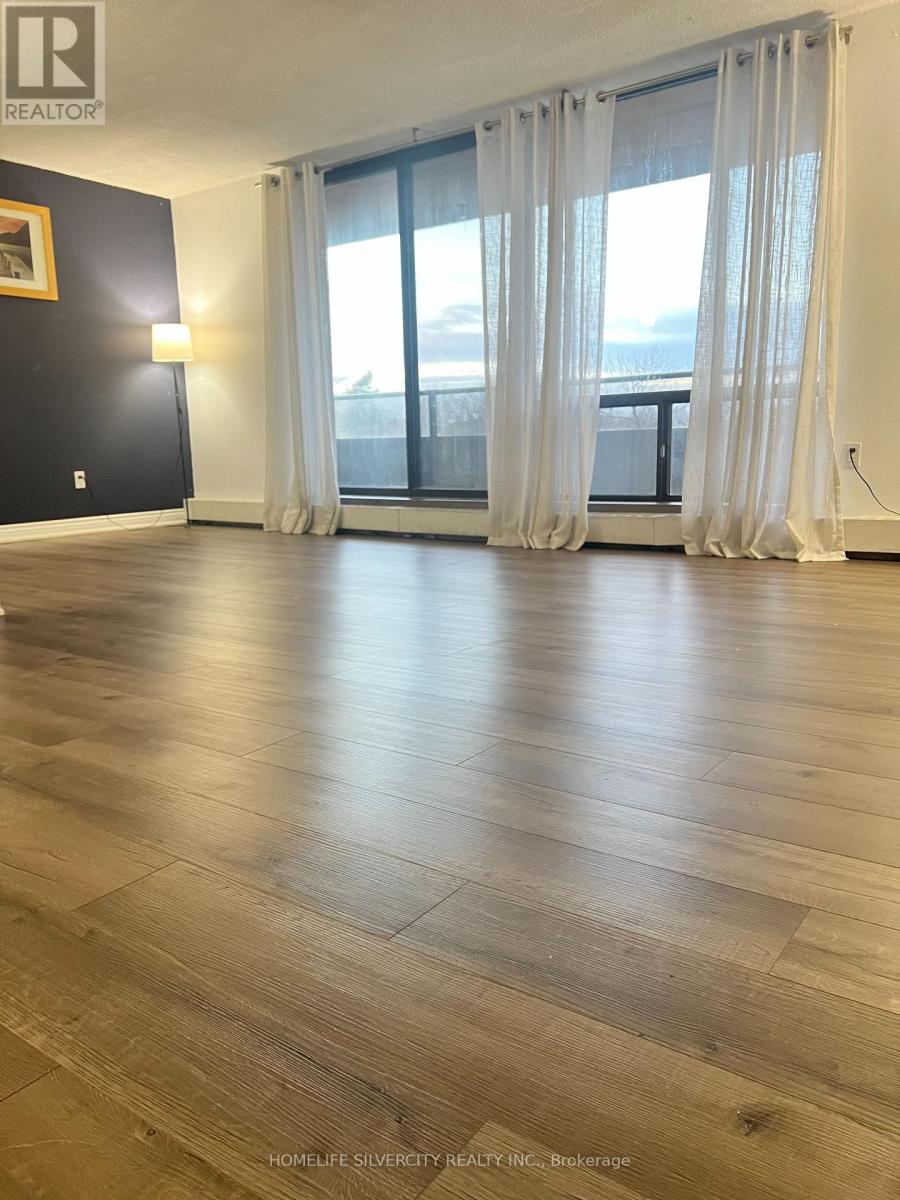 404 - 2929 Aquitaine Avenue, Mississauga, Ontario  L5N 2C7 - Photo 2 - W12632828