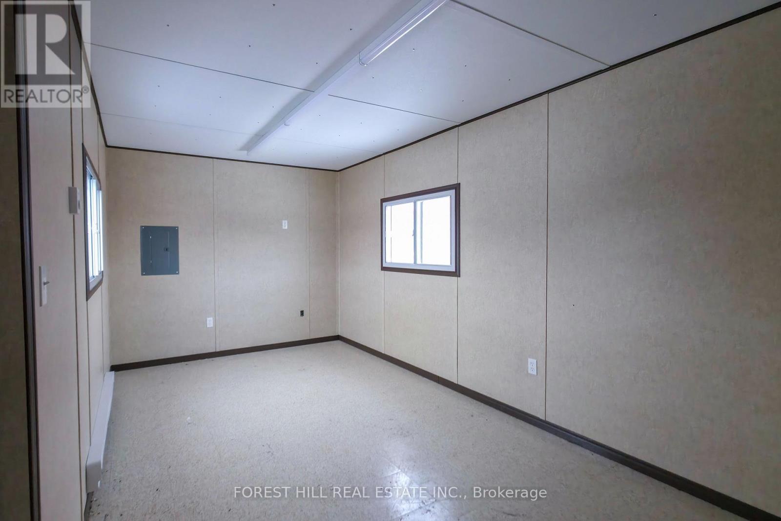 B - 1113 Finch Avenue W, Toronto, Ontario  M3J 2P7 - Photo 17 - W12646264