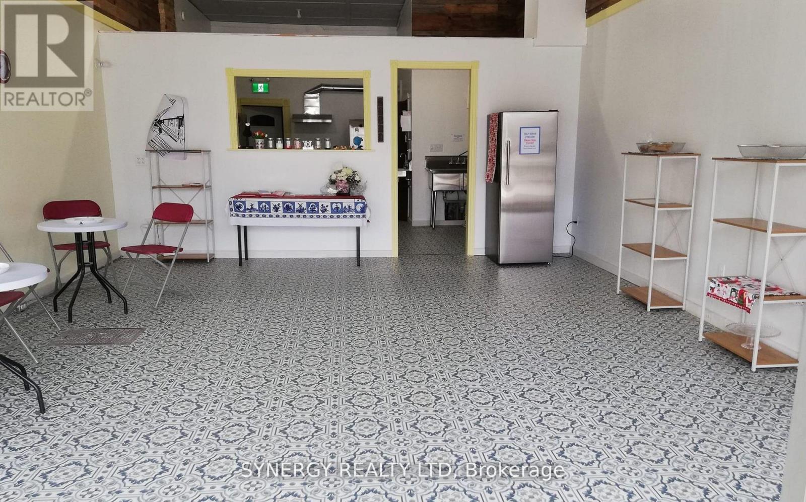 3229 River Street, Brooke-Alvinston, Ontario  N0N 1A0 - Photo 21 - X12646492