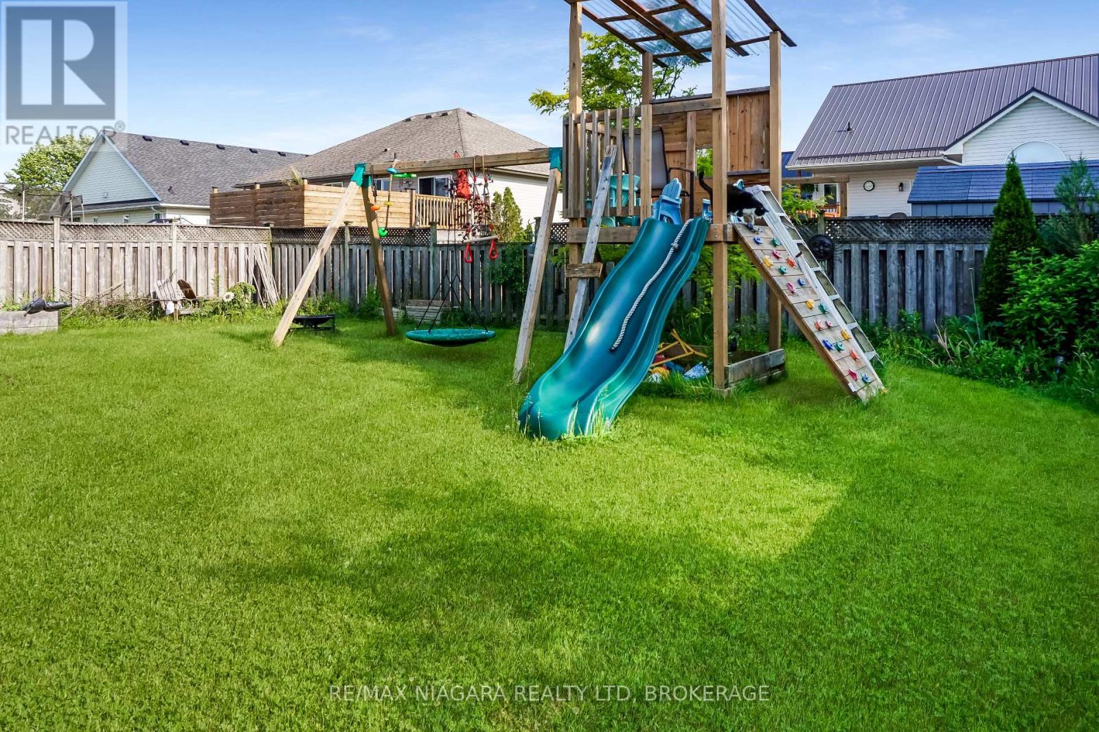 3595 Hill Street, Fort Erie, Ontario  L0S 1S0 - Photo 19 - X12646520