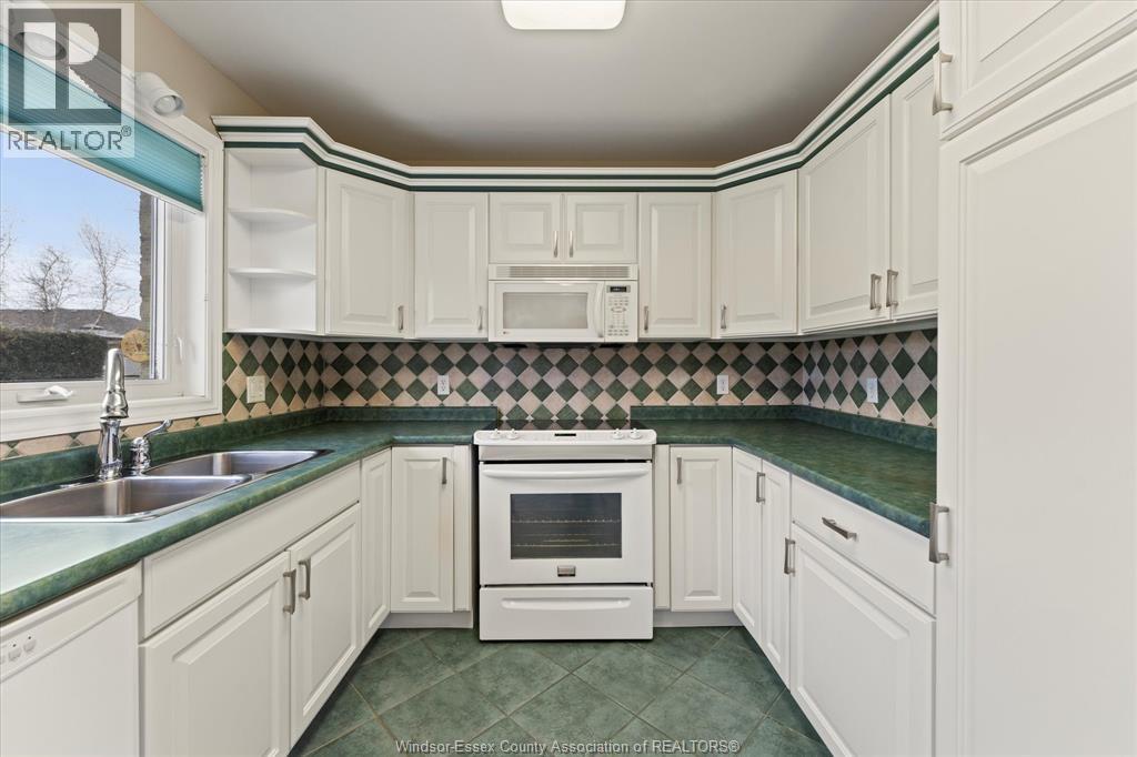 154 Purple Plum, Kingsville, Ontario  N9Y 3P6 - Photo 15 - 25031922