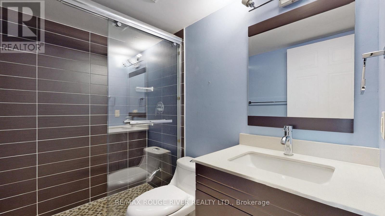 2501 - 750 Bay Street, Toronto, Ontario  M5G 1N6 - Photo 21 - C12646490