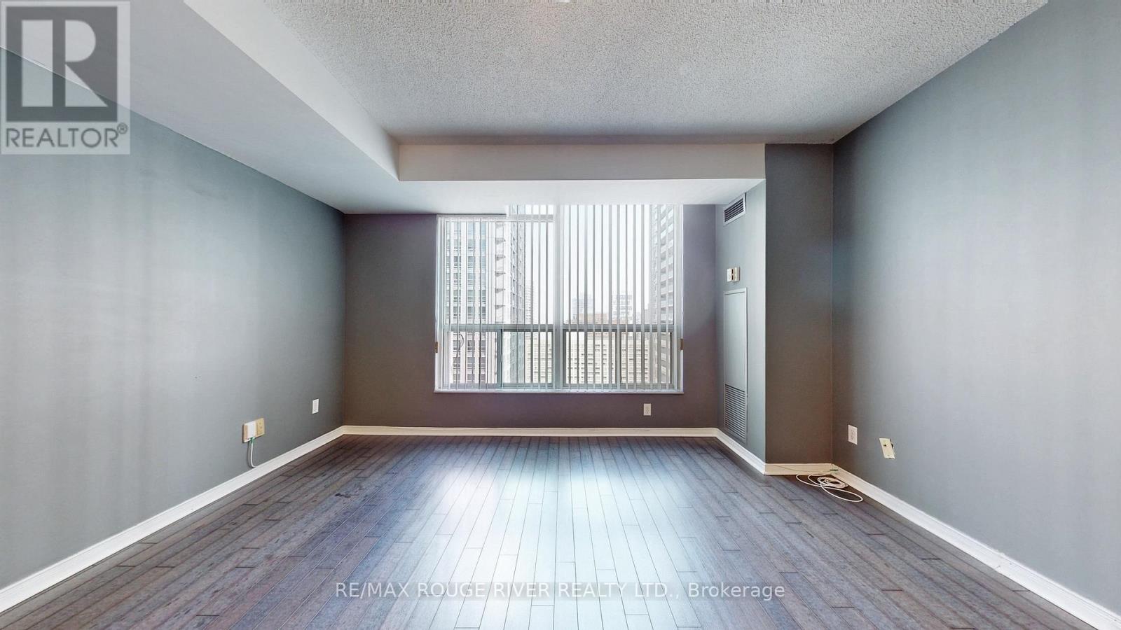 2501 - 750 Bay Street, Toronto, Ontario  M5G 1N6 - Photo 3 - C12646490