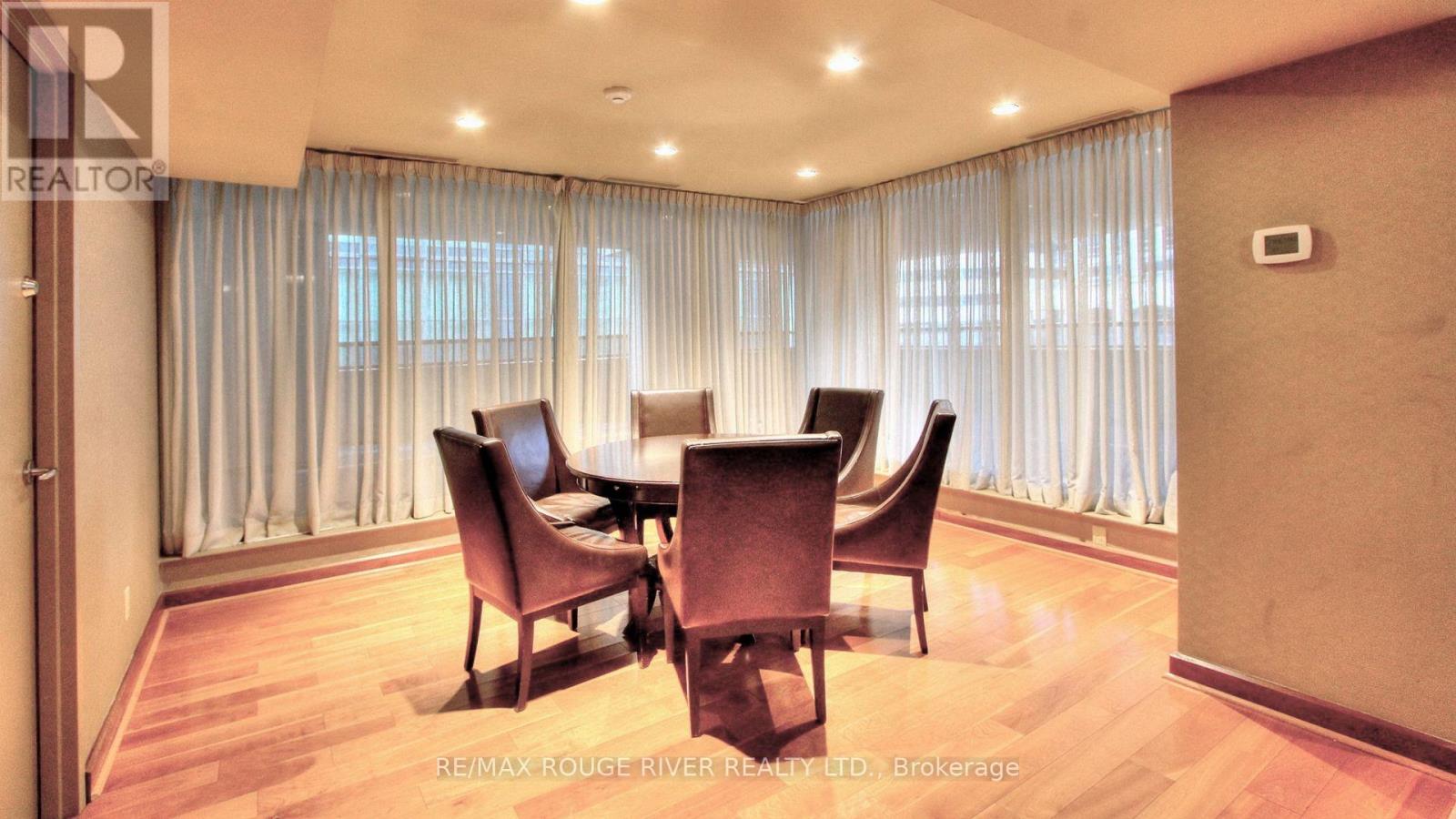 2501 - 750 Bay Street, Toronto, Ontario  M5G 1N6 - Photo 32 - C12646490