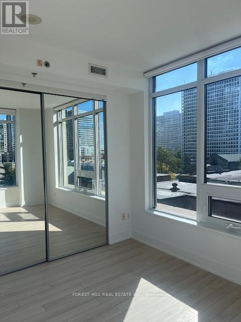 412 - 310 Tweedsmuir Avenue, Toronto, Ontario  M5P 2Y2 - Photo 21 - C12646496