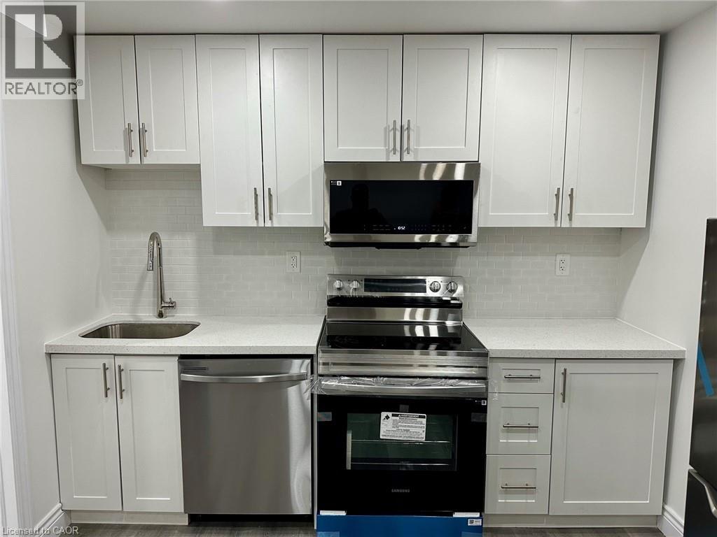 21 Thames Way Unit# Lower, Mount Hope, Ontario  L0R 1W0 - Photo 3 - 40794817