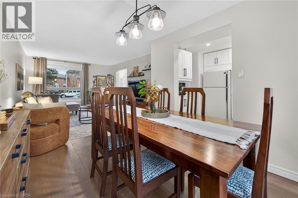 150 Gateshead Crescent Unit# 15, Stoney Creek, Ontario  L8G 4A7 - Photo 15 - 40794756