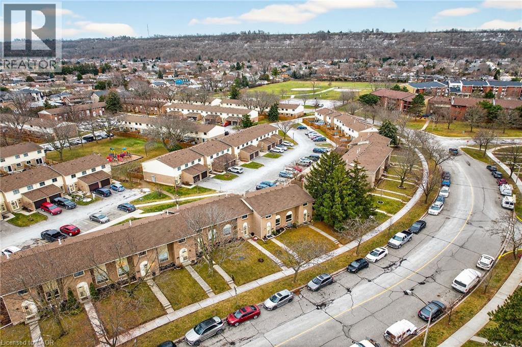 150 Gateshead Crescent Unit# 15, Stoney Creek, Ontario  L8G 4A7 - Photo 44 - 40794756