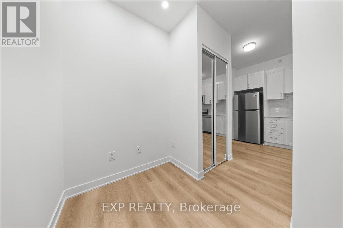 204 - 3600 Brian Coburn Boulevard, Ottawa, Ontario  K4A 5T8 - Photo 11 - X12642960