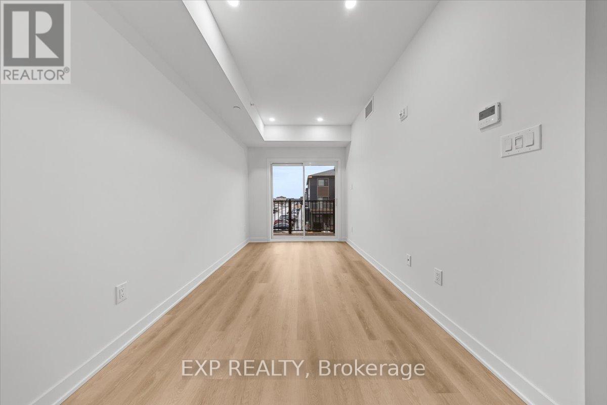 204 - 3600 Brian Coburn Boulevard, Ottawa, Ontario  K4A 5T8 - Photo 13 - X12642960