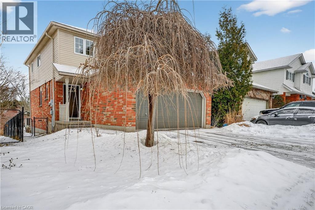 54 Glencliffe Court, Kitchener, Ontario  N2B 3X1 - Photo 3 - 40787052