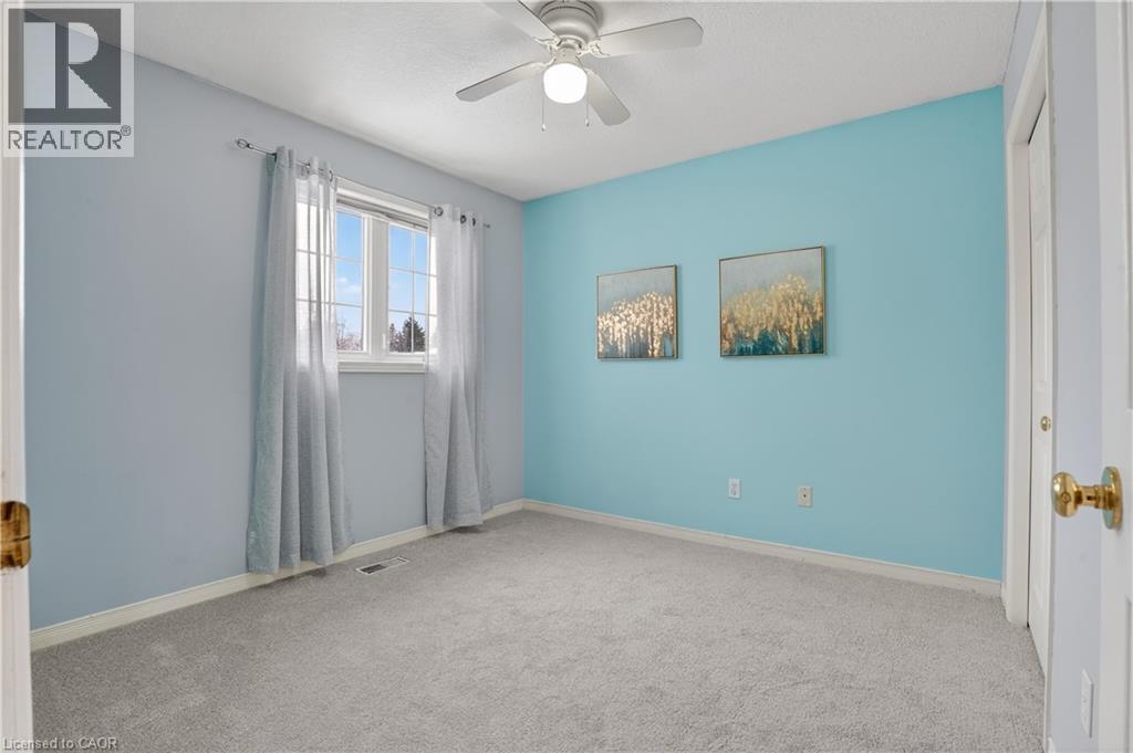 54 Glencliffe Court, Kitchener, Ontario  N2B 3X1 - Photo 35 - 40787052