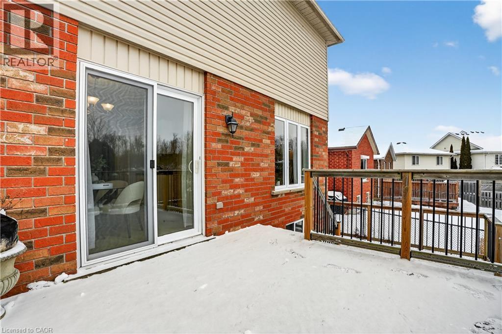 54 Glencliffe Court, Kitchener, Ontario  N2B 3X1 - Photo 50 - 40787052