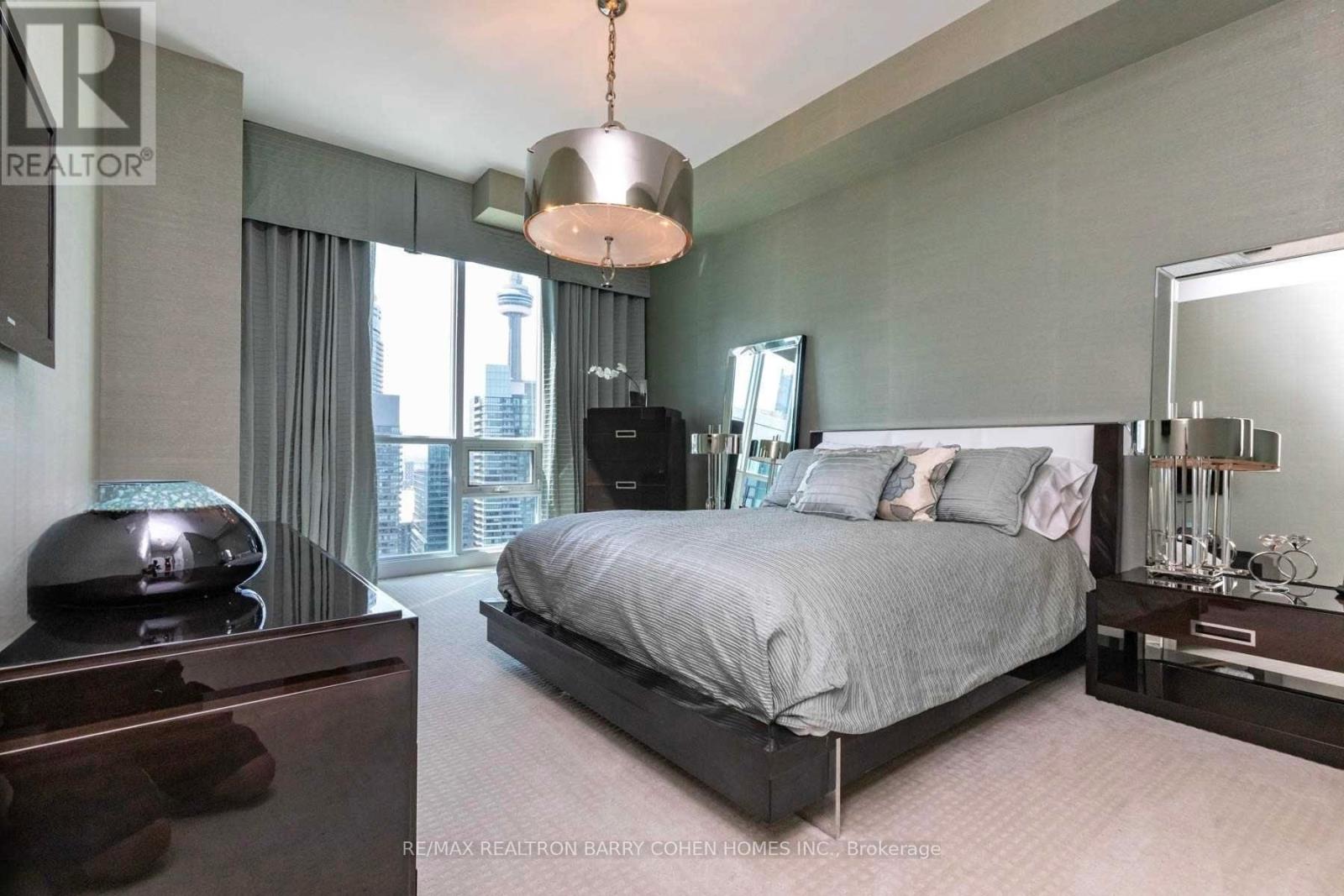 5101 - 16 Harbour Street, Toronto, Ontario  M5J 2Z7 - Photo 10 - C12467118