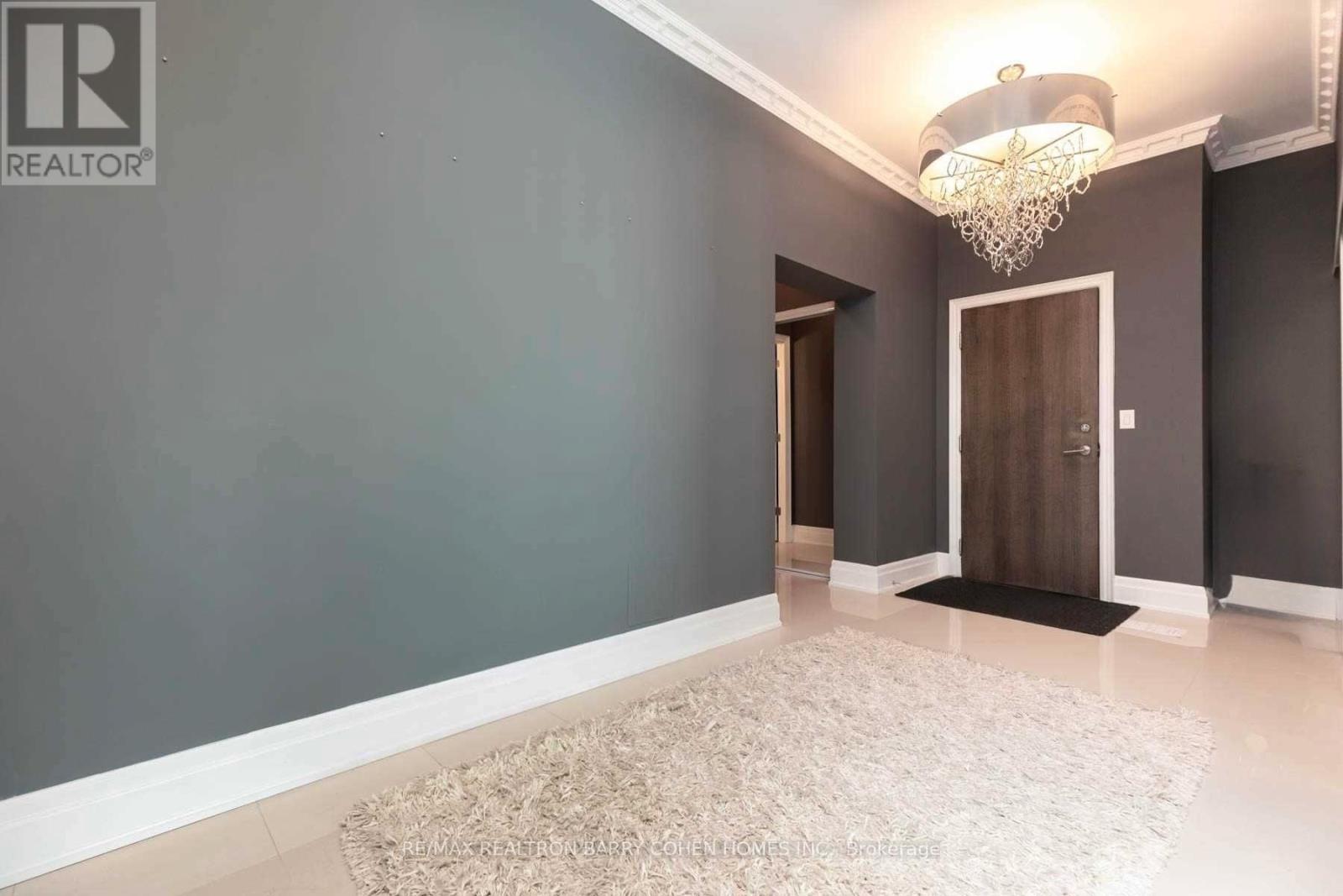 5101 - 16 Harbour Street, Toronto, Ontario  M5J 2Z7 - Photo 5 - C12467118