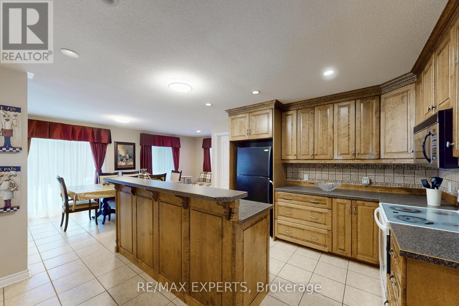 3180 Fleming Boulevard, Innisfil, Ontario  L9S 2Z1 - Photo 13 - N12645486