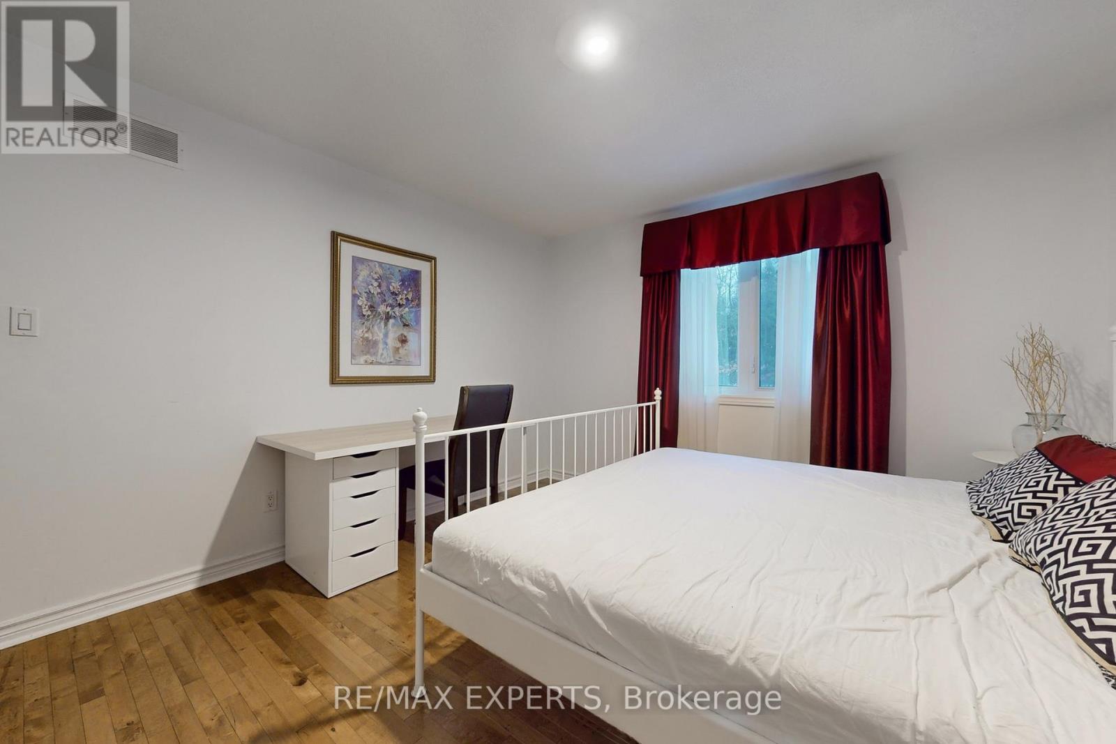 3180 Fleming Boulevard, Innisfil, Ontario  L9S 2Z1 - Photo 24 - N12645486