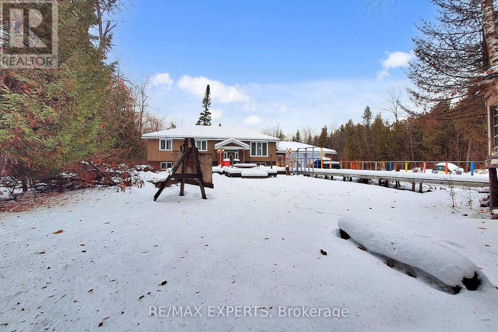 3180 Fleming Boulevard, Innisfil, Ontario  L9S 2Z1 - Photo 50 - N12645486