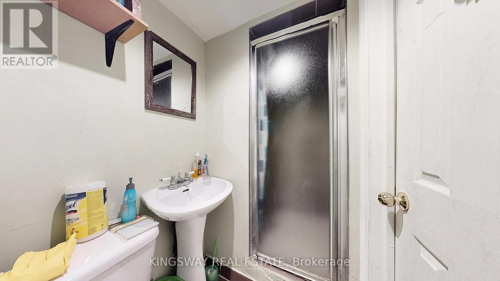 111 - 105 Hansen Road N, Brampton, Ontario  L6V 3C9 - Photo 19 - W12646494