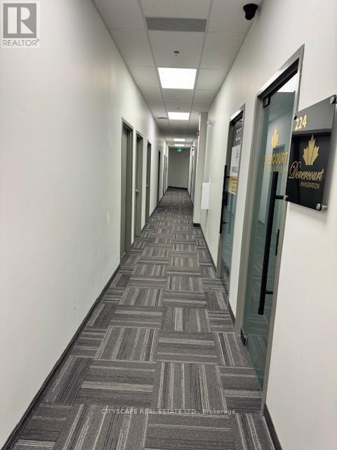 224 - 3465 Platinum Drive, Mississauga, Ontario  L5M 2S1 - Photo 2 - W12646526