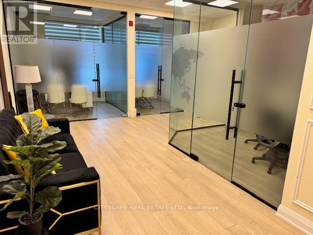 224 - 3465 Platinum Drive, Mississauga, Ontario  L5M 2S1 - Photo 3 - W12646526