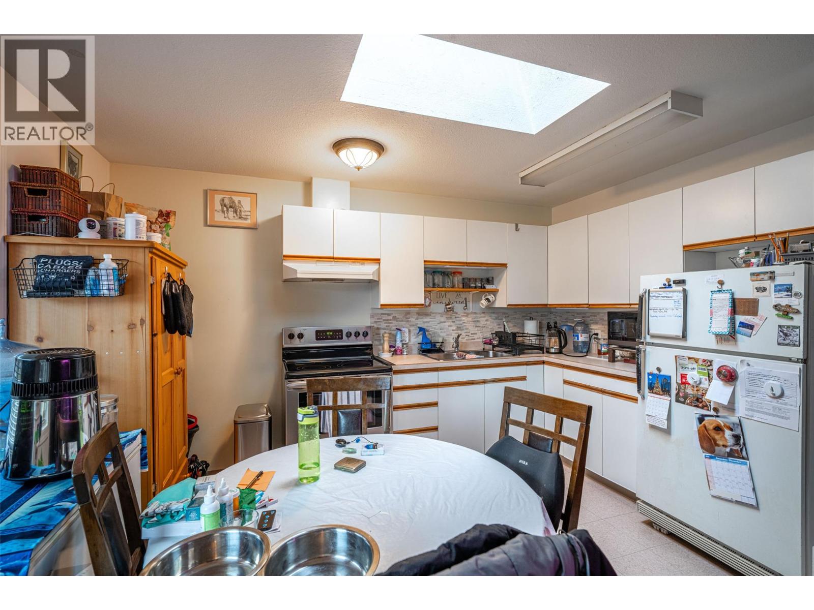 5683 97 Highway, Falkland, British Columbia  V0E 1W0 - Photo 17 - 10371379