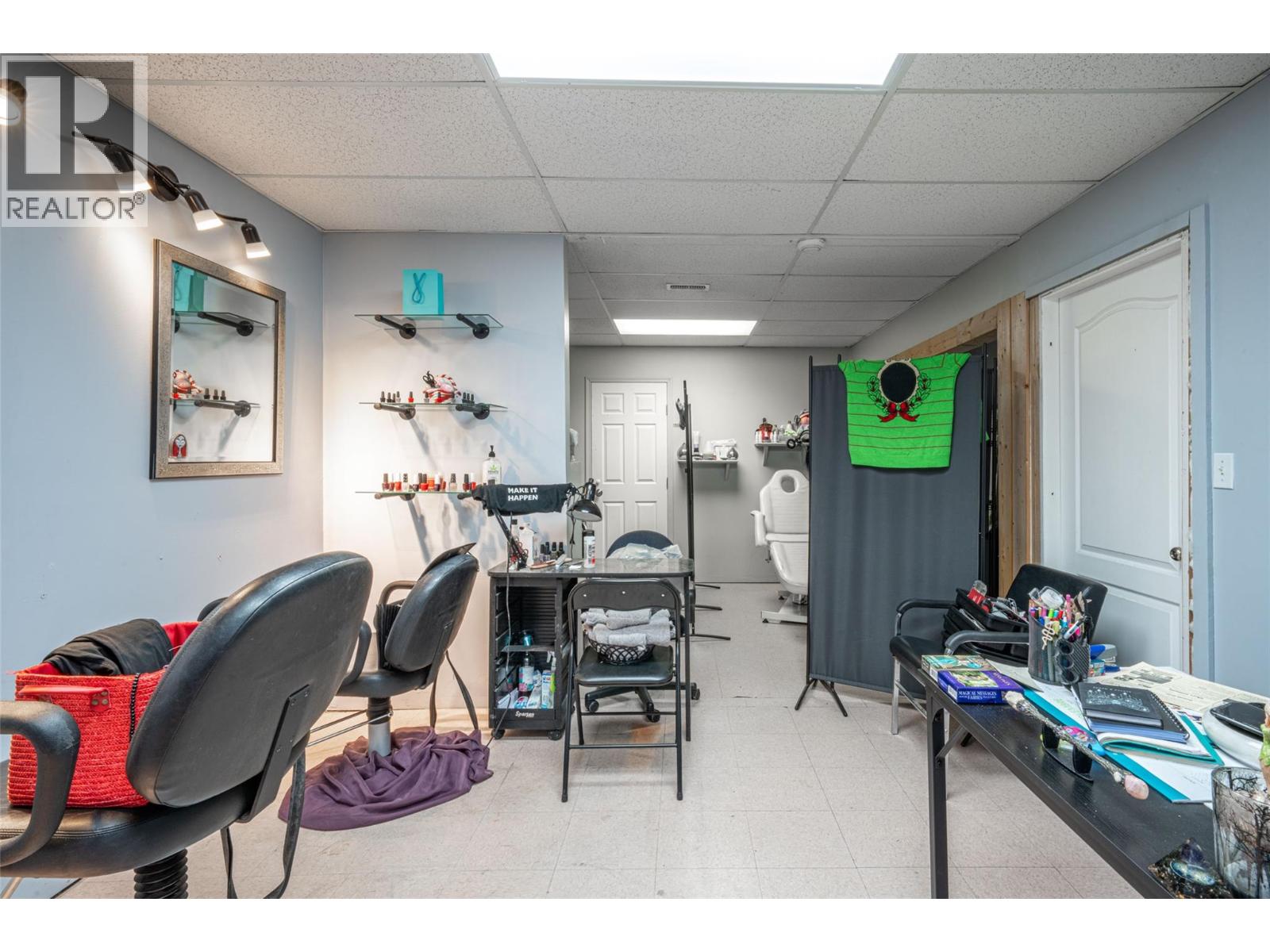 5683 97 Highway, Falkland, British Columbia  V0E 1W0 - Photo 22 - 10371379