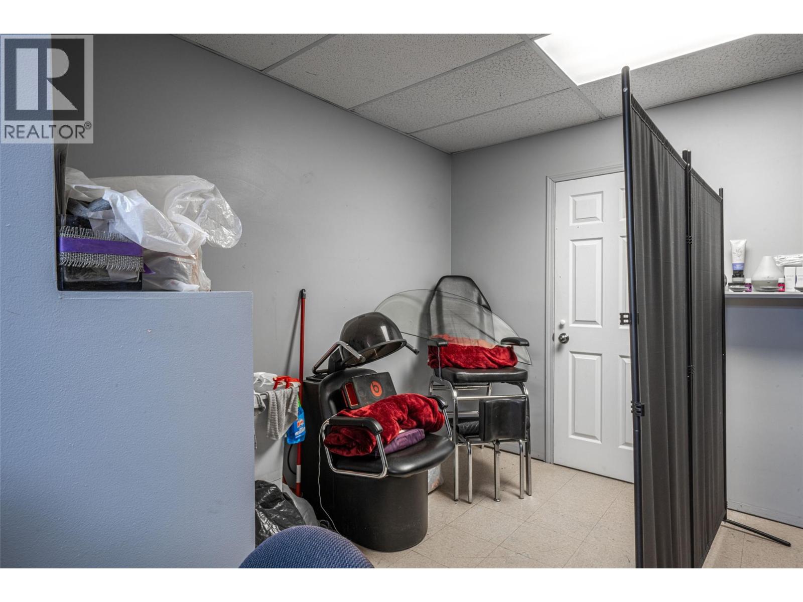 5683 97 Highway, Falkland, British Columbia  V0E 1W0 - Photo 24 - 10371379