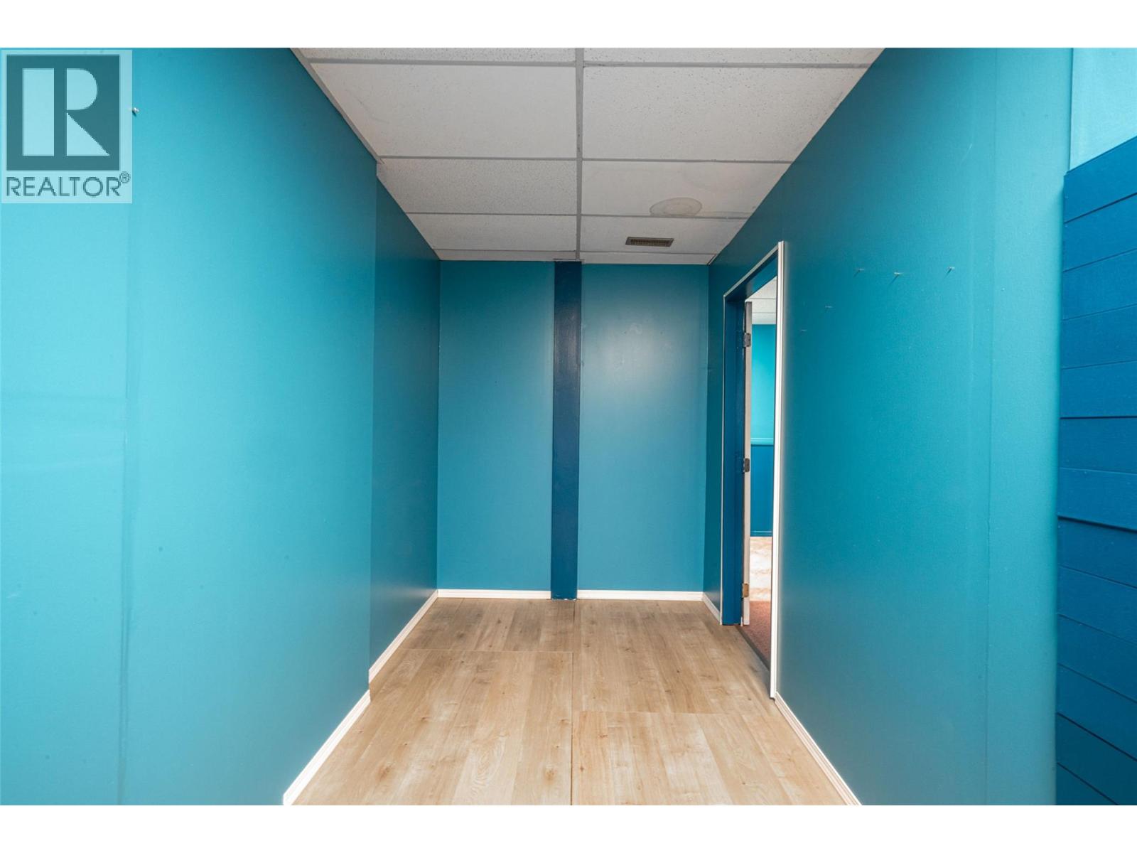 5683 97 Highway, Falkland, British Columbia  V0E 1W0 - Photo 27 - 10371379