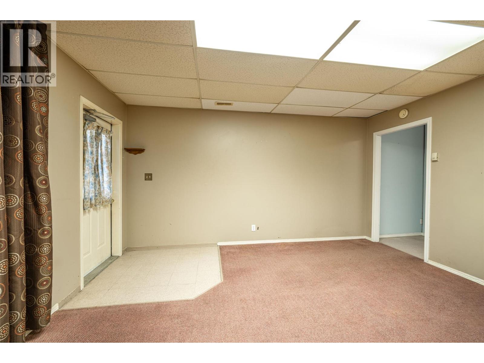 5683 97 Highway, Falkland, British Columbia  V0E 1W0 - Photo 37 - 10371379