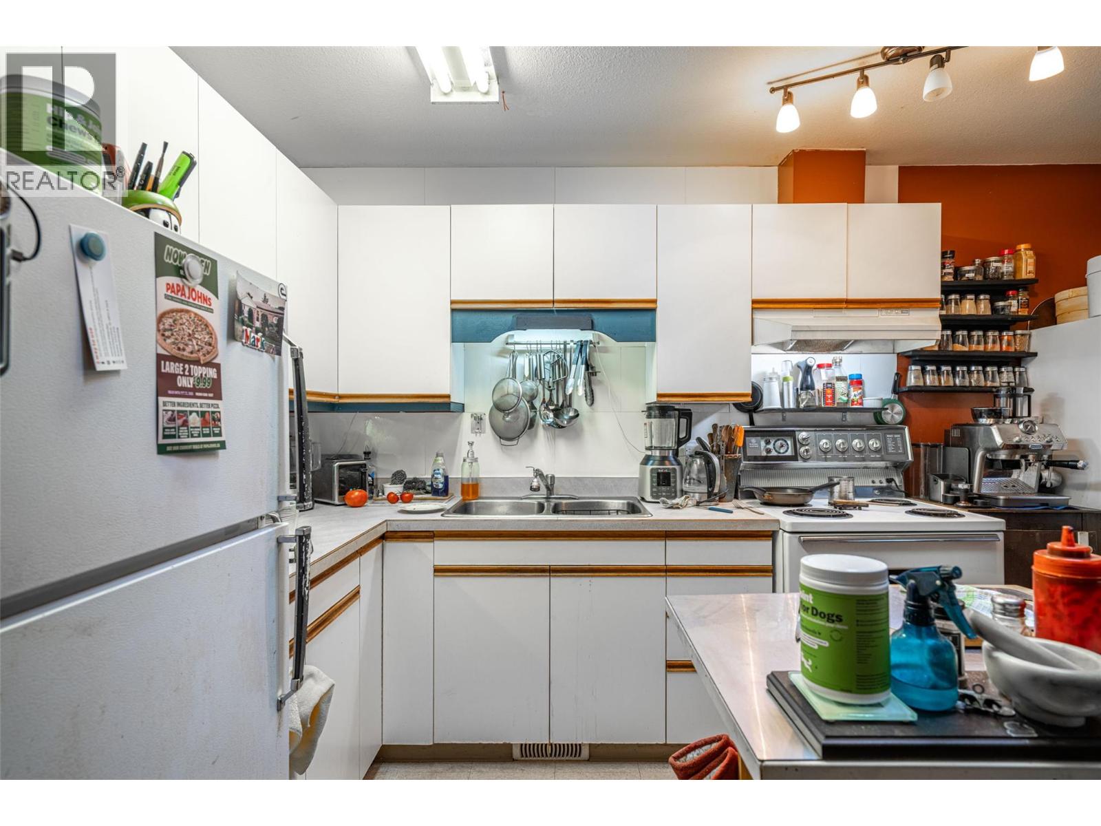 5683 97 Highway, Falkland, British Columbia  V0E 1W0 - Photo 8 - 10371379