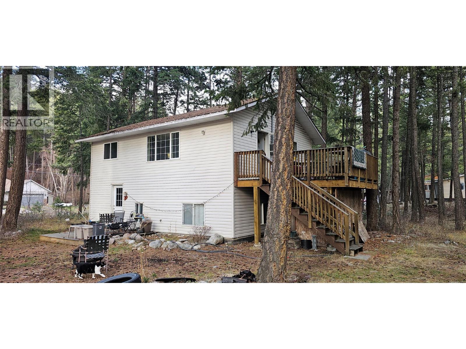 518 Leah Road, Vernon, British Columbia  V1H 2E6 - Photo 2 - 10371275