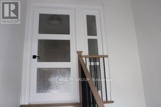 106 Meagan Lane, Quinte West, Ontario  K0K 2C0 - Photo 4 - X12646630