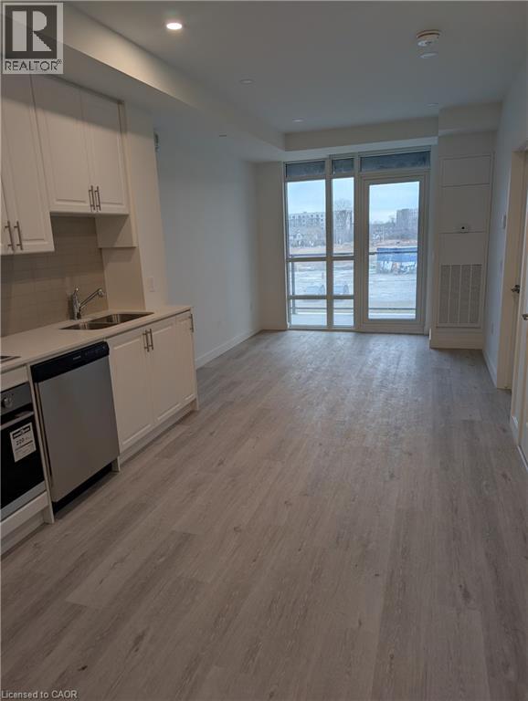 461 Green Road Unit# 320, Stoney Creek, Ontario  L8E 5B4 - Photo 3 - 40794613