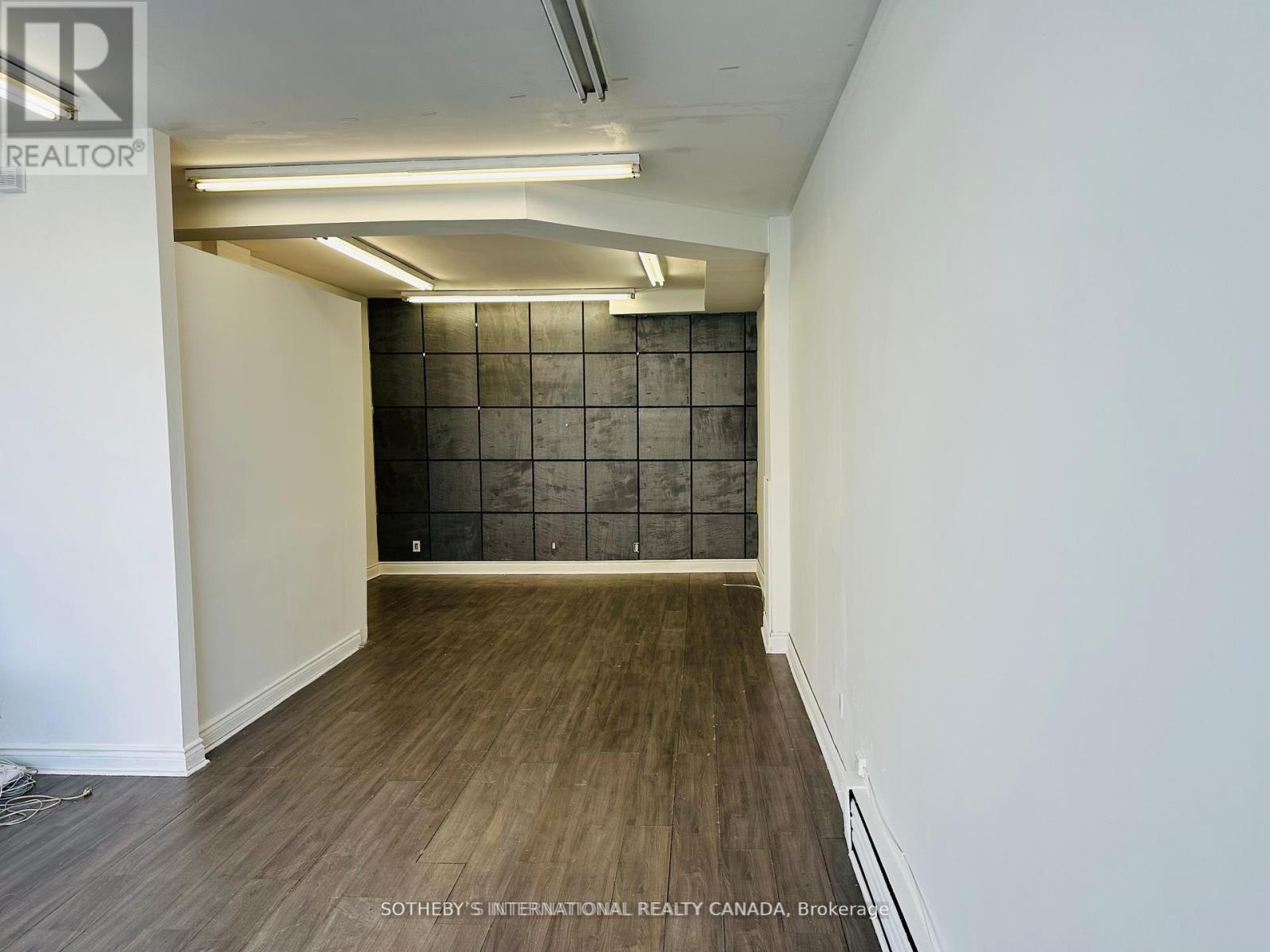 791 Lawrence Avenue W, Toronto, Ontario  M6A 1C2 - Photo 3 - W12571944