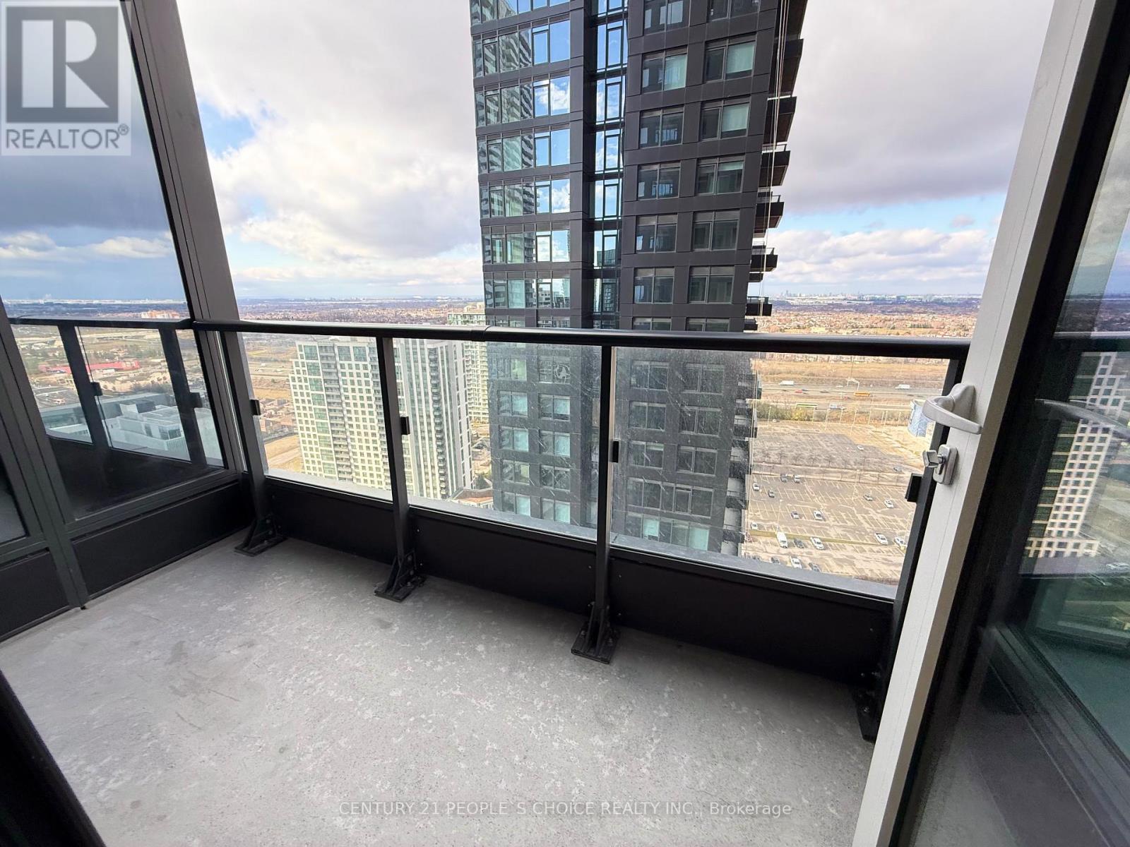 2512 - 395 Square One Drive, Mississauga, Ontario  L5B 0P6 - Photo 10 - W12646534